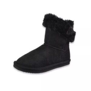 Cozy Black Kids Boots